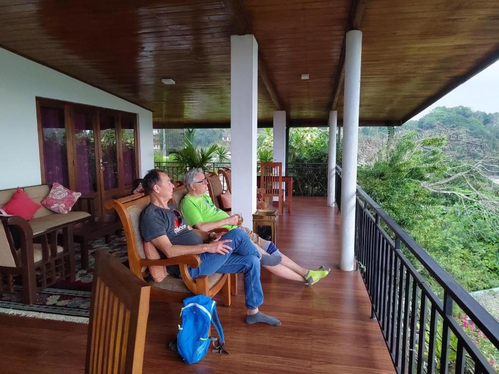 The Tenthola Kandy Exterior photo
