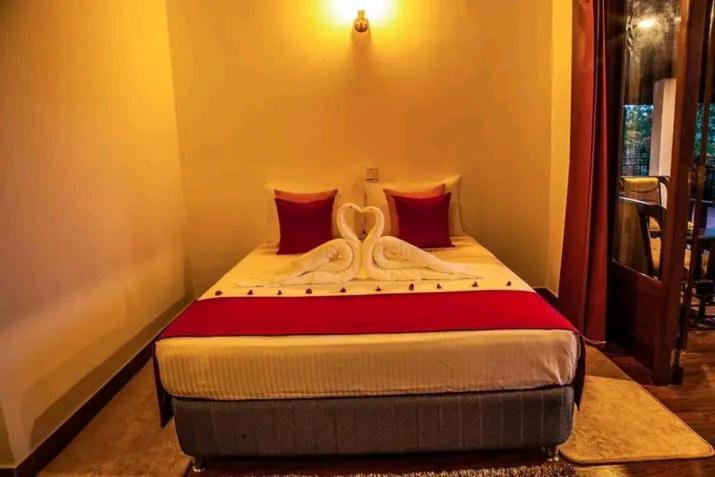 The Tenthola Kandy Room photo